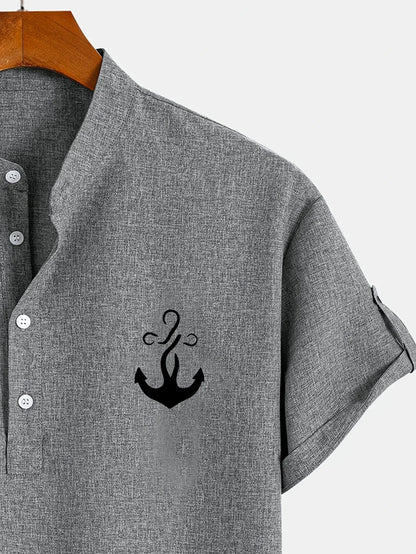 Leo™ | Elegante camisa de manga corta con cuello alto