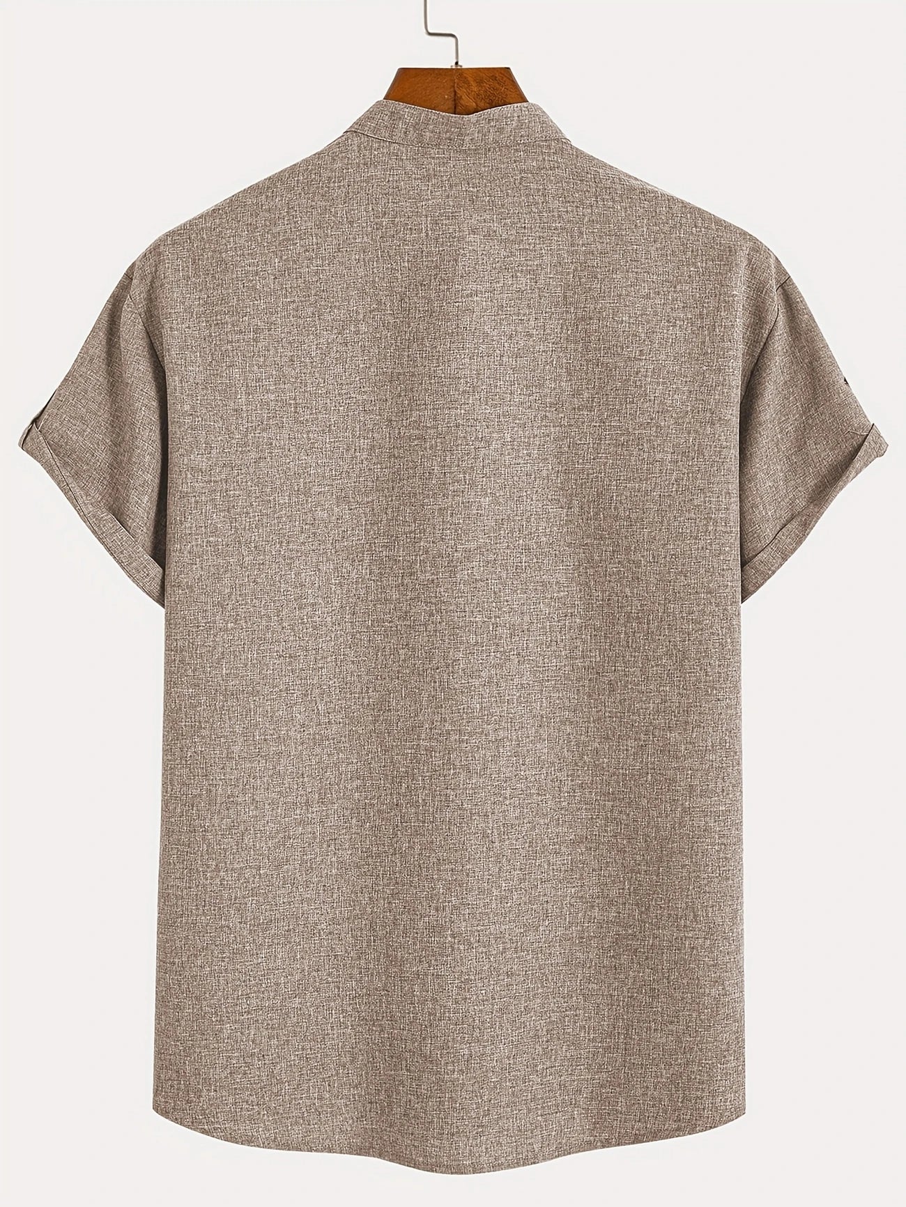 Leo™ | Elegante camisa de manga corta con cuello alto