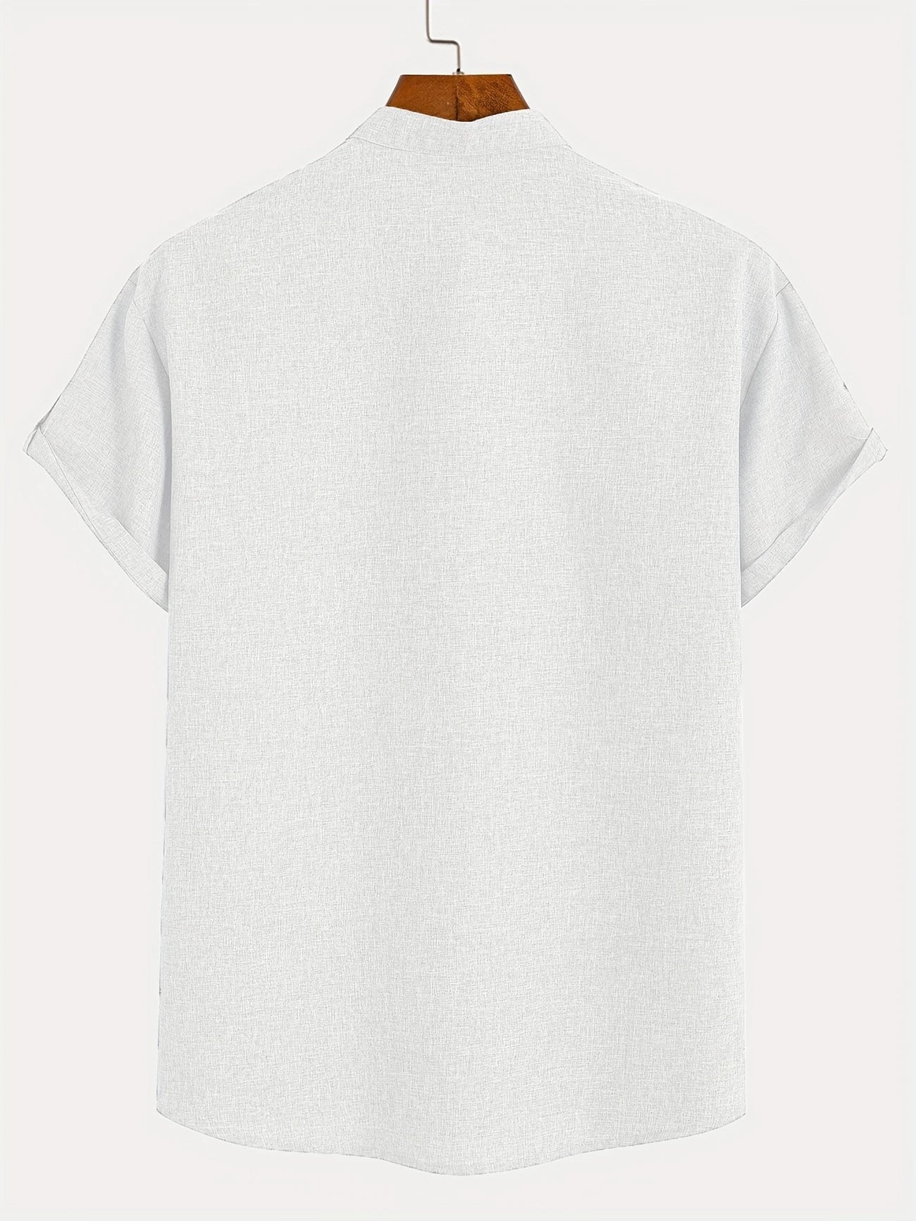 Leo™ | Elegante camisa de manga corta con cuello alto