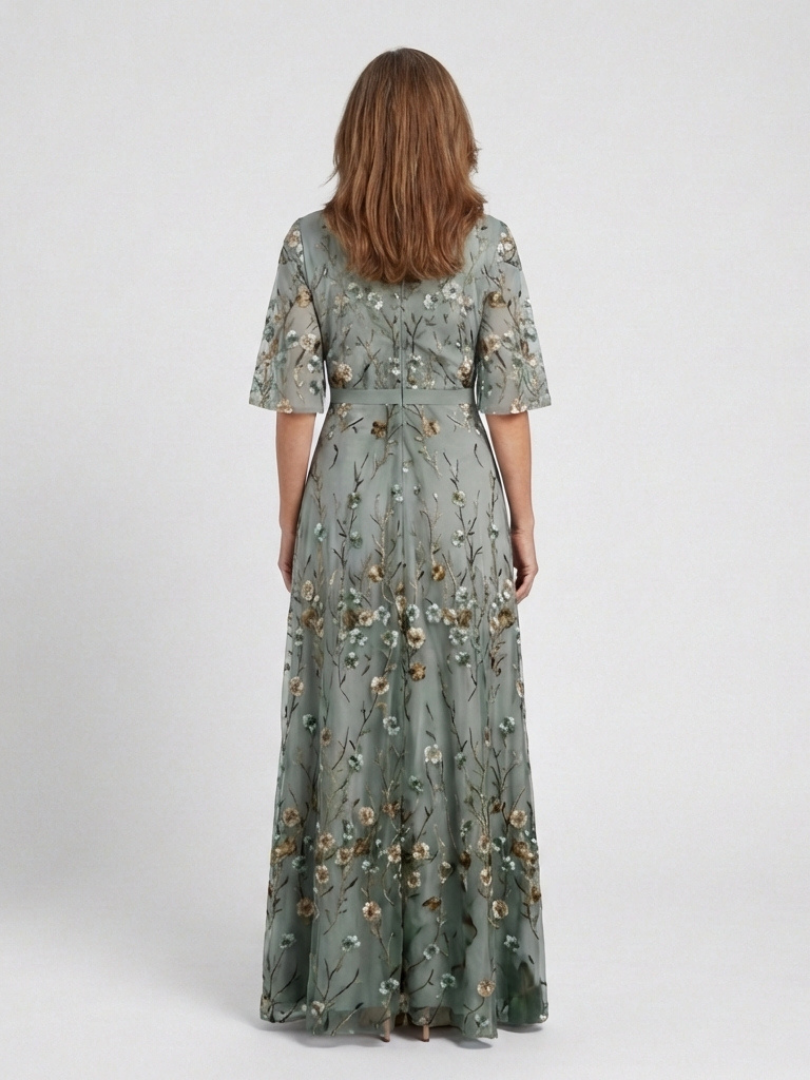 Edurne | Vestido largo de manga corta con escote en V y estampado floral