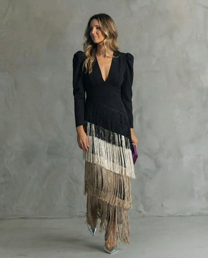 Clara™ · Vestido elegante con mangas de flecos