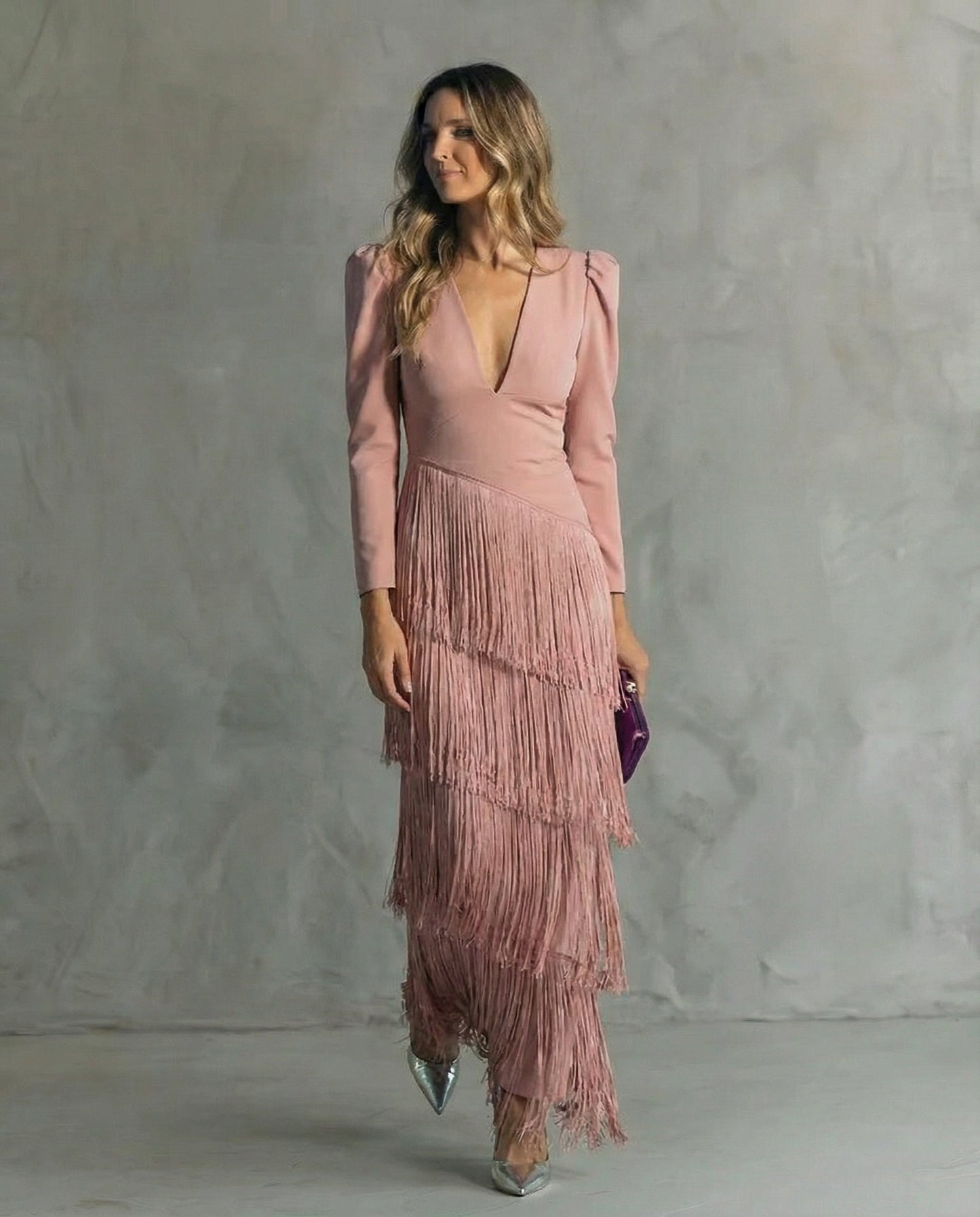 Clara™ · Vestido elegante con mangas de flecos