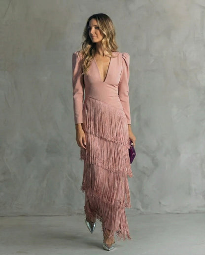 Clara™ · Vestido elegante con mangas de flecos