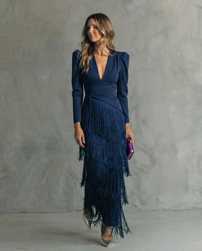 Clara™ · Vestido elegante con mangas de flecos