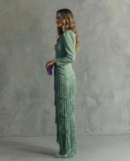 Clara™ · Vestido elegante con mangas de flecos