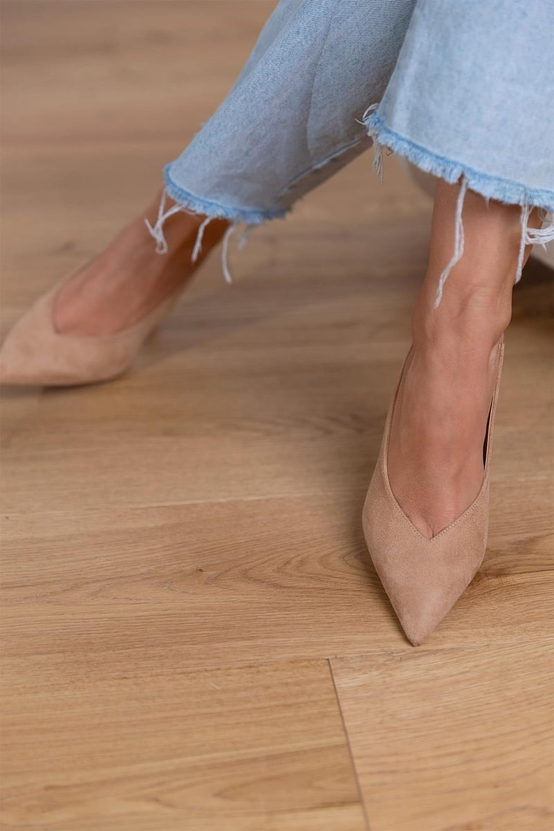 MARLENA™ Zapatos de tacón bajo color nude